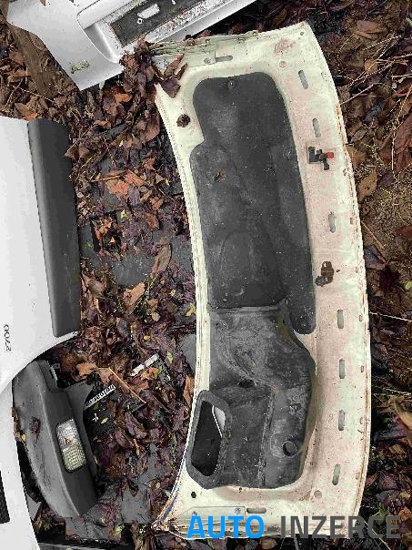 Kapota, zasní dveře MB Vito