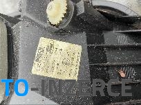 Přední světlo Ford Focus pravé r.v. 2000