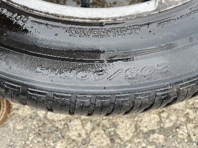 ALU kola i s pneu R16 205/60