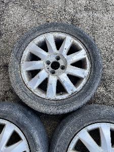 3ks alu kola R16 na Renault