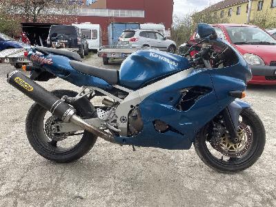 Kawasaki ZX 900 Ninja i s CZ doklady