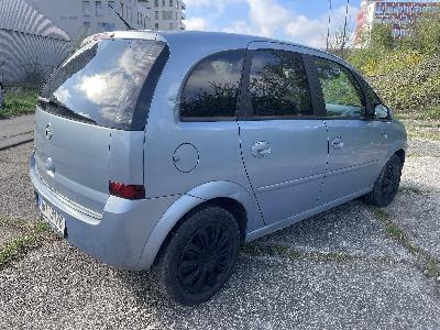 Opel Meriva 1,6i 77kW první majitel