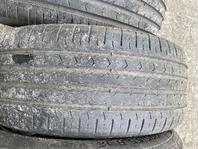 Alu kola R16 na Nissan