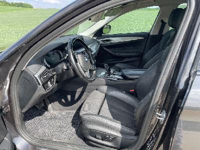 BMW 530D Xdrive Sport Line, po prvním majiteli