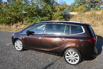 Opel Zafira Tourer 2.0 CDTI 121Kw, 123000km, 7 míst