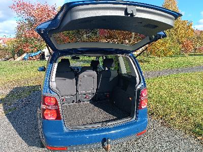 VW Touran 1,9TDI, 77kW, nafta, automat