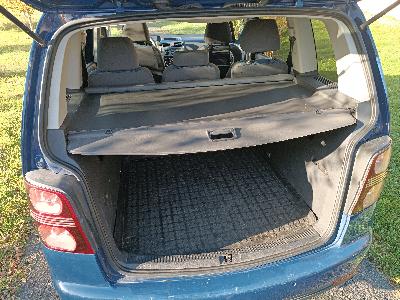 VW Touran 1,9TDI, 77kW, nafta, automat