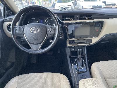 Toyota Corolla 2018, benzin, automat