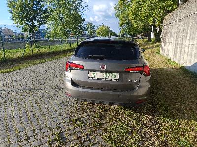 Fiat Tipo 1.6 JTD, 88 kW, r.v. 2017, navigace, klima