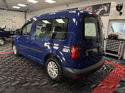 Volkswagen Caddy 2.0 TDI, manuál