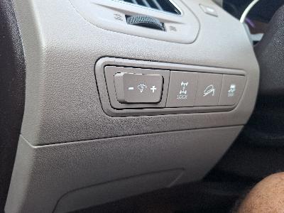 HYUNDAI IX35; 1 majitel, garážovaný, 2,0, Automat 4x4