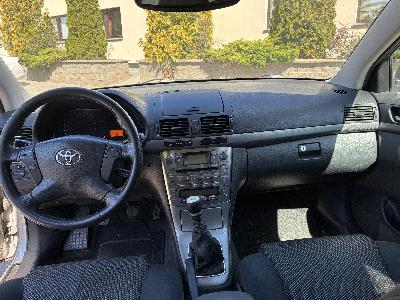 Prodám Toyota Avensis kombi 2.0D  93kW