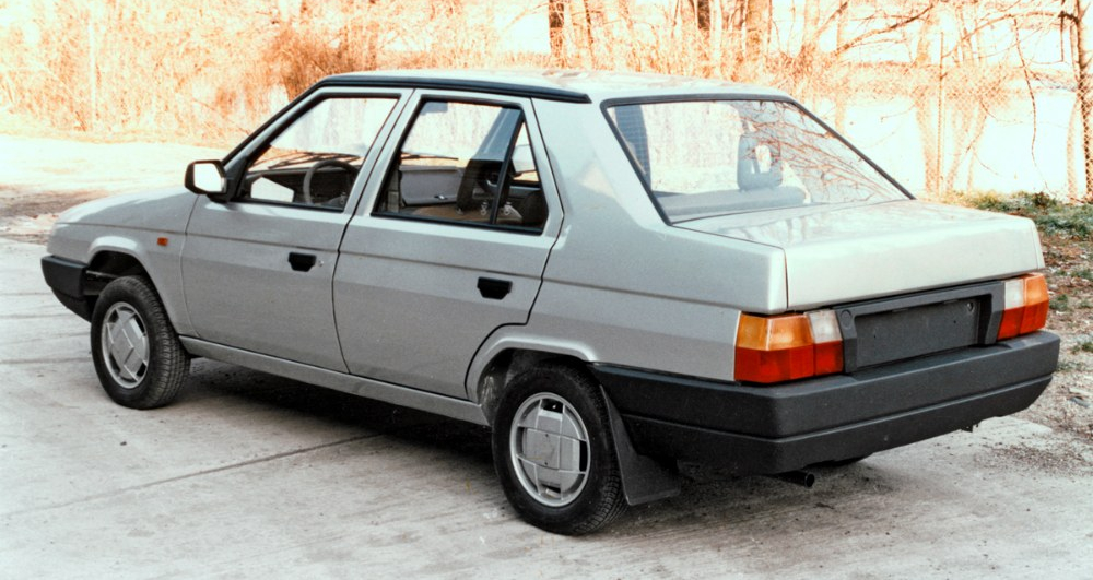 Škoda 782 – Sedan zůstal stranou Škoda 782 – Sedan zůstal stranou