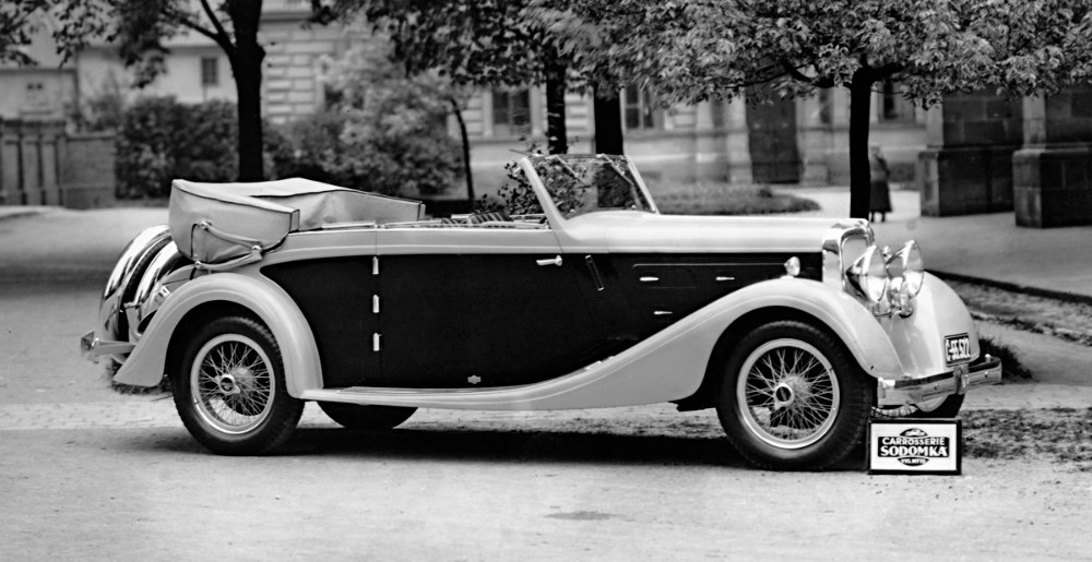 Walter Regent (1. díl) – Aristokrat z Jinonic Walter Regent (1. díl) – Aristokrat z Jinonic