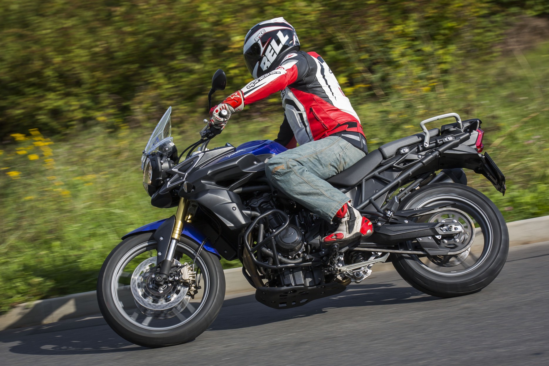 TEST: Univerzální šelma – Triumph Tiger 800 TEST: Univerzální šelma – Triumph Tiger 800
