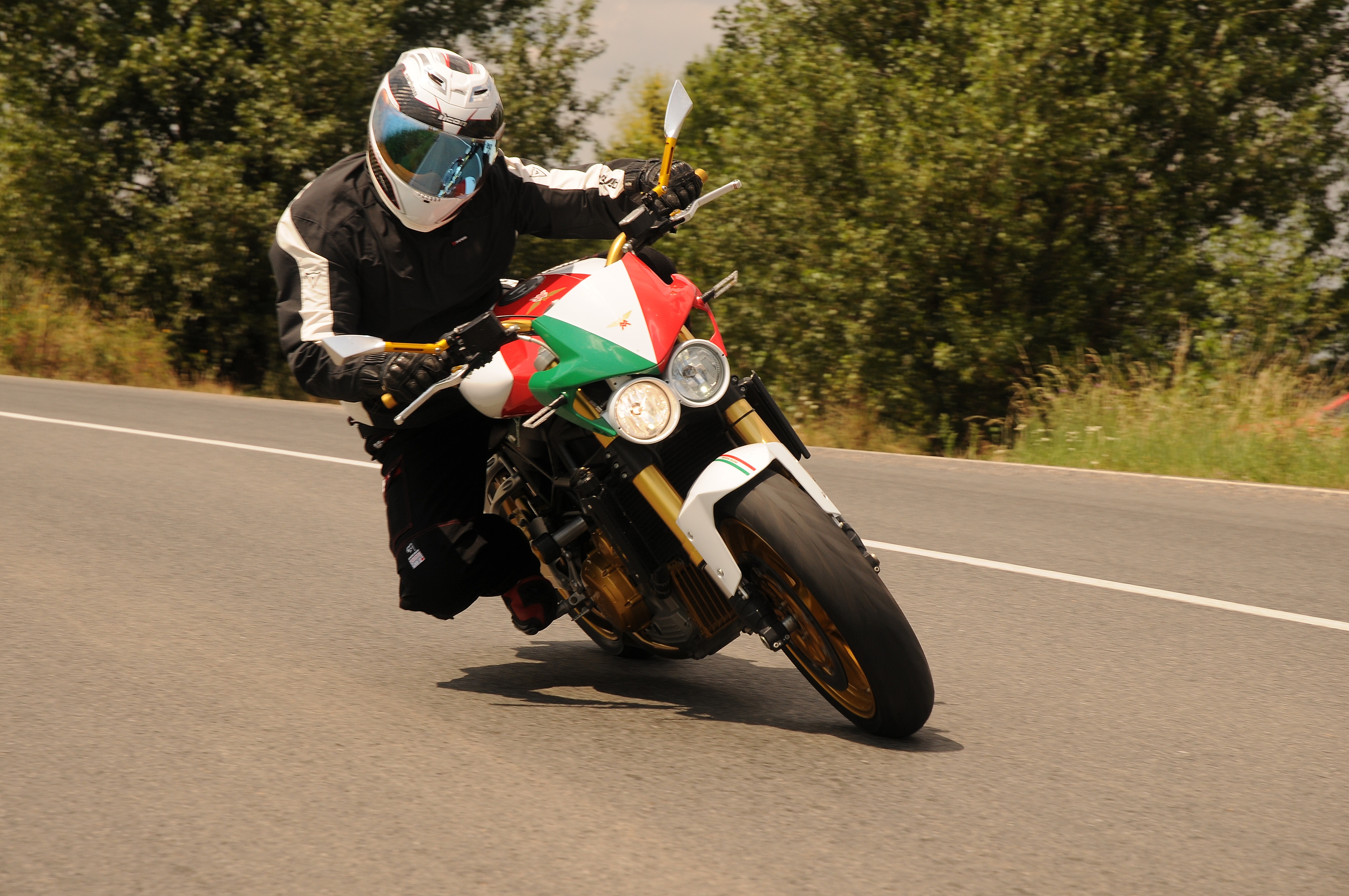 TEST: Moto Morini Corsaro 1200 TEST: Moto Morini Corsaro 1200