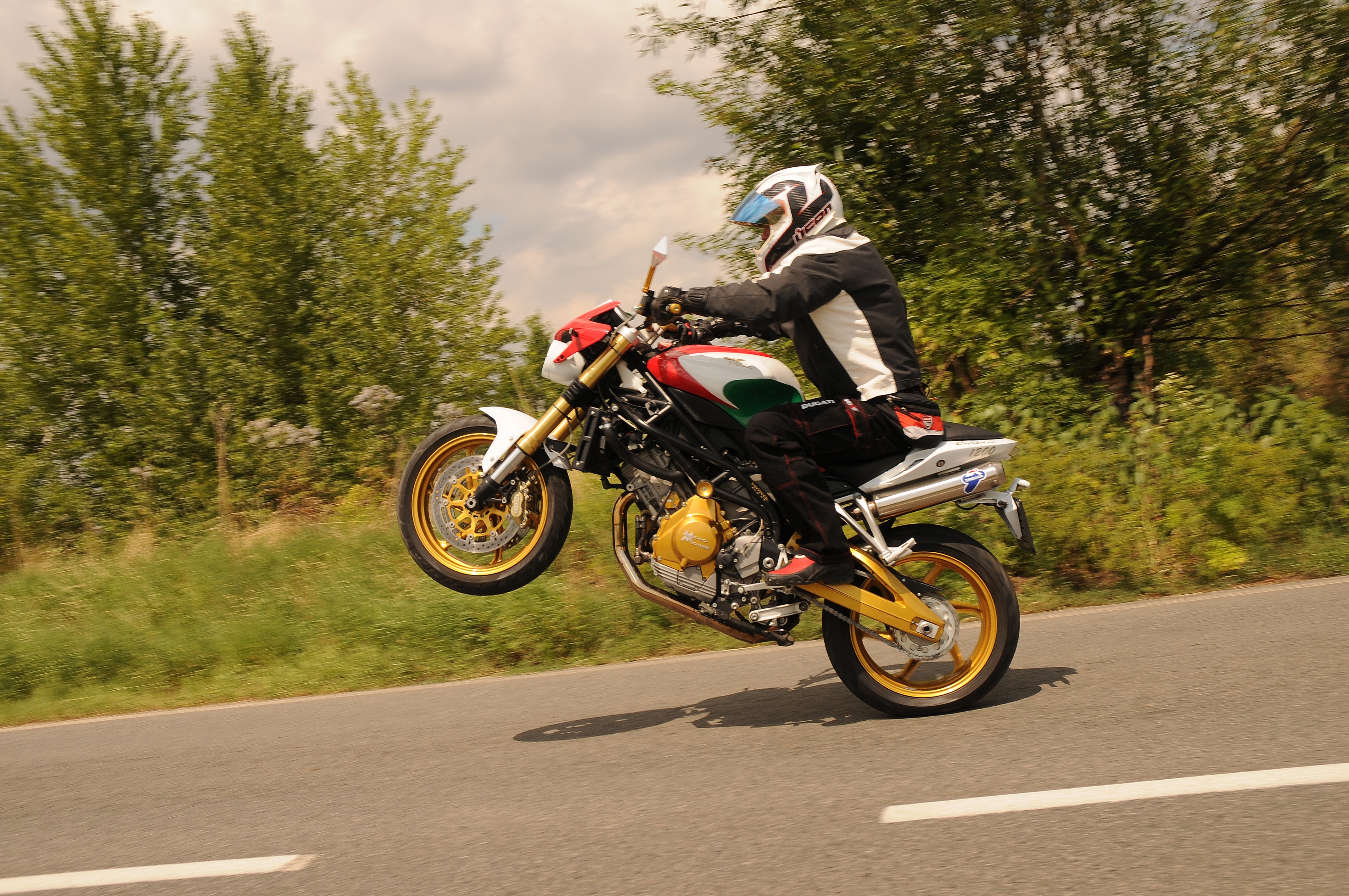 TEST: Moto Morini Corsaro 1200 TEST: Moto Morini Corsaro 1200