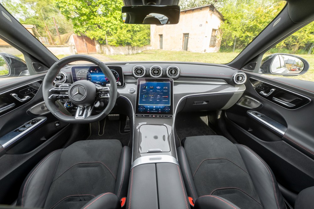 Mercedes-AMG C 43 4matic – E 2.3-16
