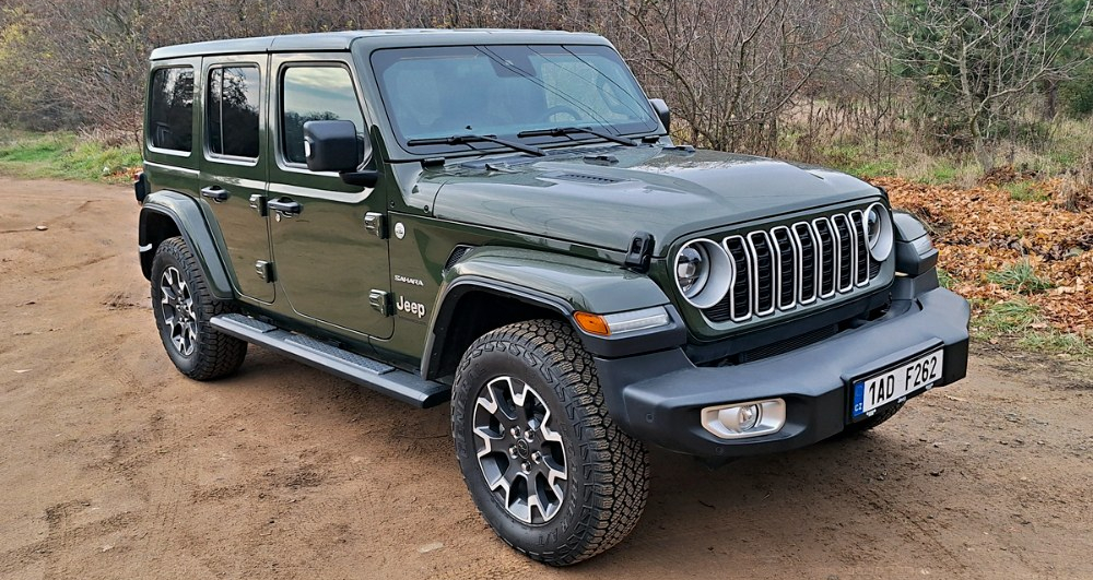 Jeep Wrangler 2.0 Turbo Sahara – Cestovatel časem