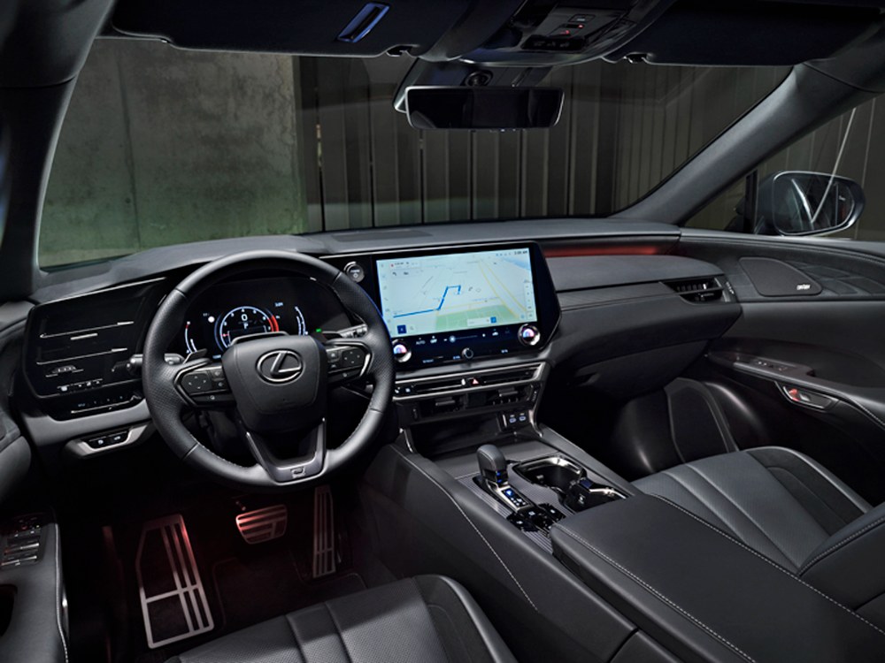 Lexus RX 500h – Lexus s křídly