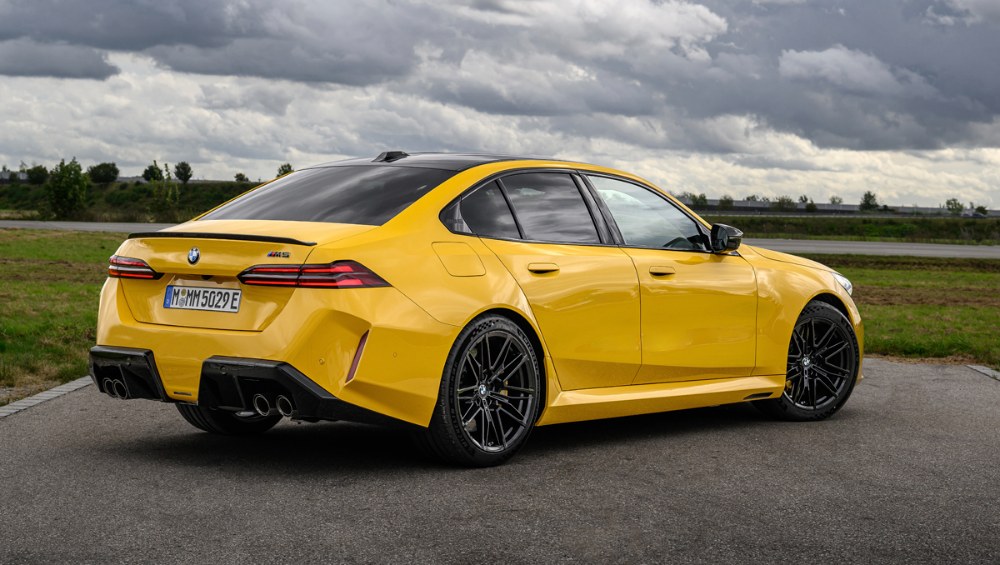 BMW M5 & M5 Touring (G90 & G99) – Posedmé a zase jinak BMW M5 & M5 Touring (G90 & G99) – Posedmé a zase jinak