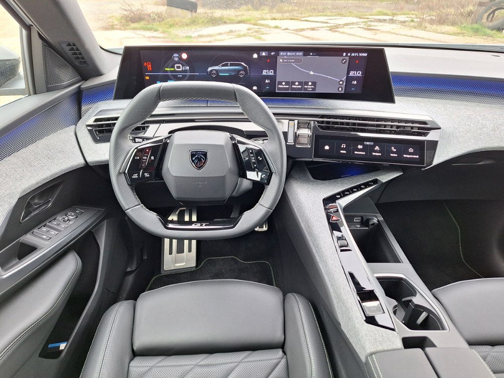 Peugeot 5008/e-5008 – Mpv na chůdách