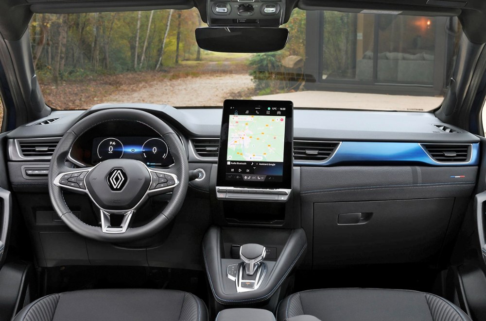 Renault Symbioz – Záložník