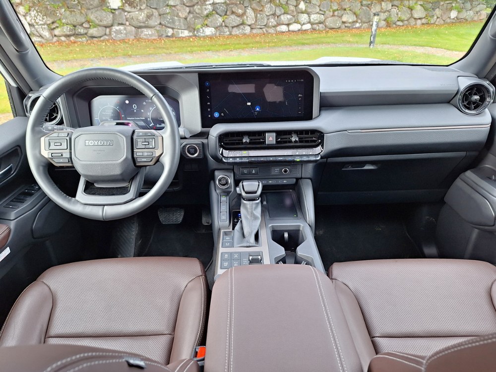 Toyota Land Cruiser 250 (J250) – Větší a pohodlnější